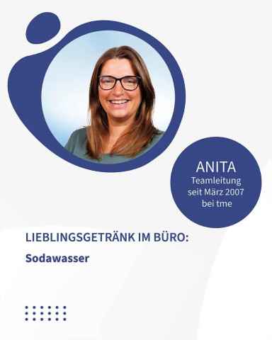 Porträt von Anita, Teamleitung bei tme seit 2007, Lieblingsgetränk: Sodawasser.