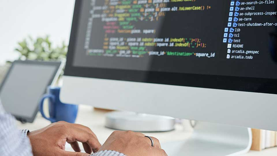 Computerbildschirm mit Code-Zeilen